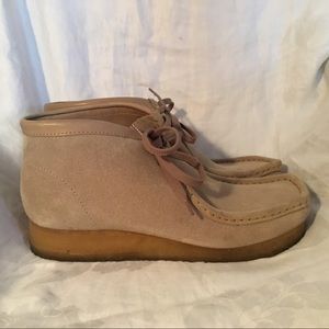 Wallabee by Clark’s Tan Men’s Shoes Size 9.5